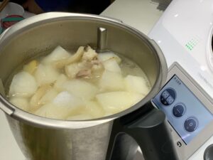 连锅萝卜汤
